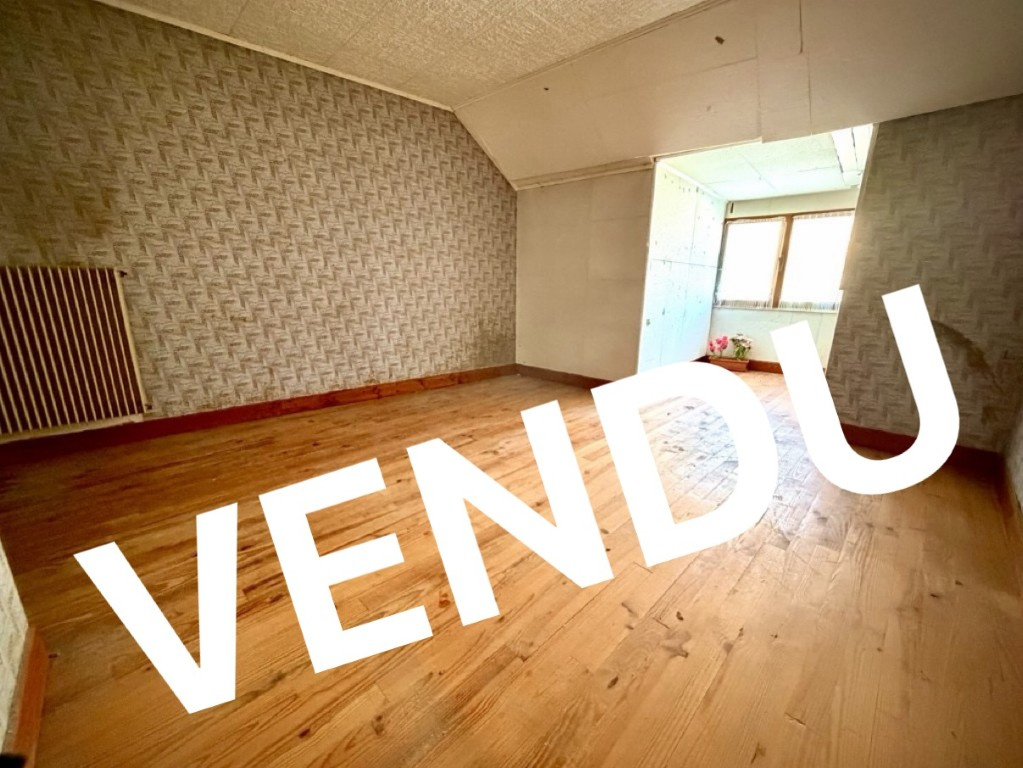 MAISON A RENOVER - 63 M2 - CENTRE VILLE - SEMUR EN AUXOIS